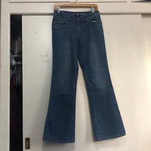 Apt 9 Bootcut blue denim jeans